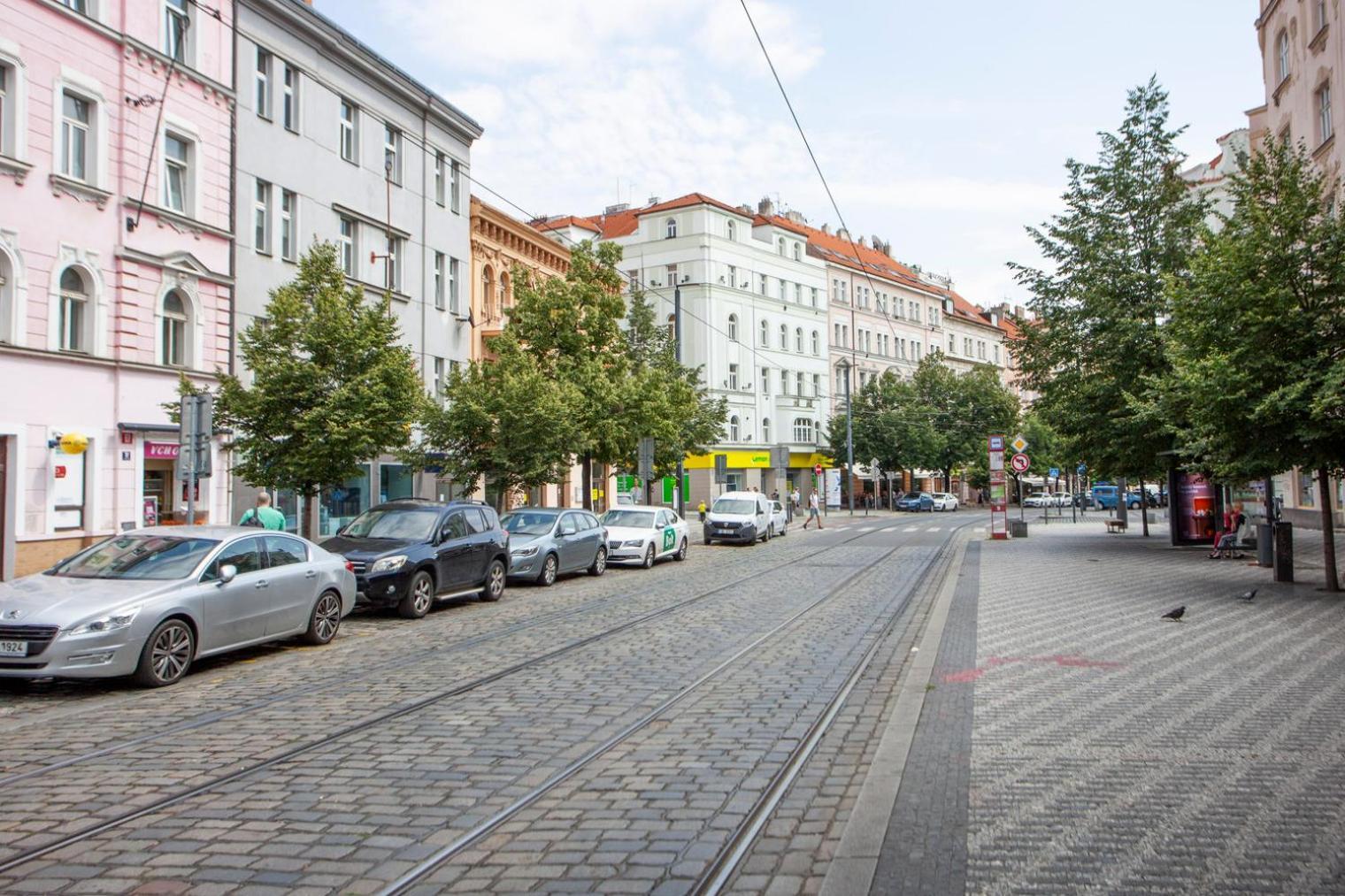 Appartamento Blueground Vrsovice Furnished Equipped Prg-5 *
